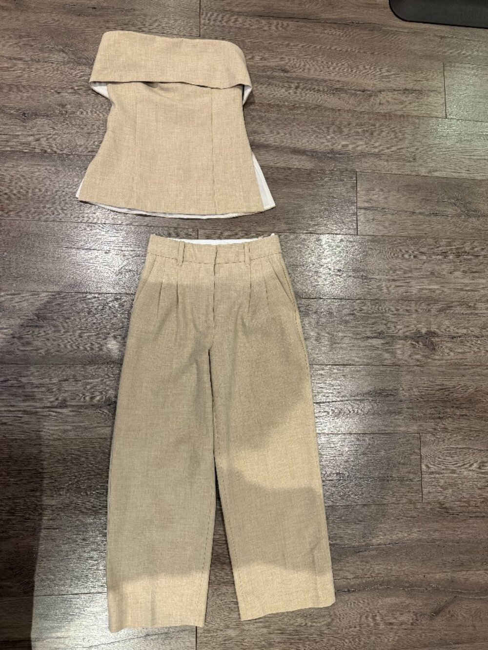 Aritzia | Element Tube Top + The Effortless Pant™ Cropped | Heather Oat Beige